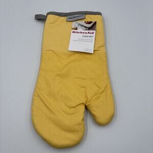 KitchenAid Yellow Oven Mitt Textured Silicone Grip New